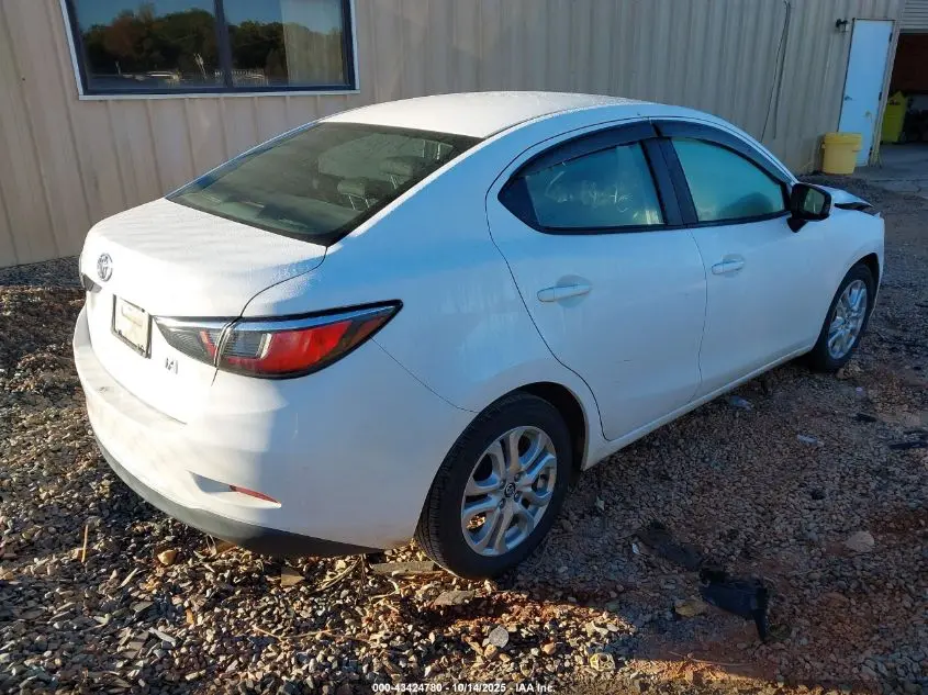 2018 TOYOTA YARIS IA  