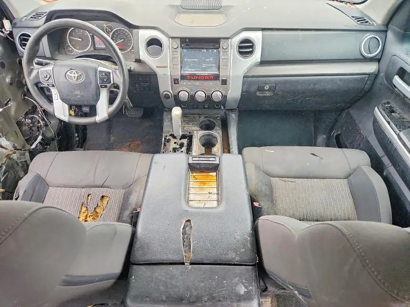 2016 TOYOTA TUNDRA SR5  