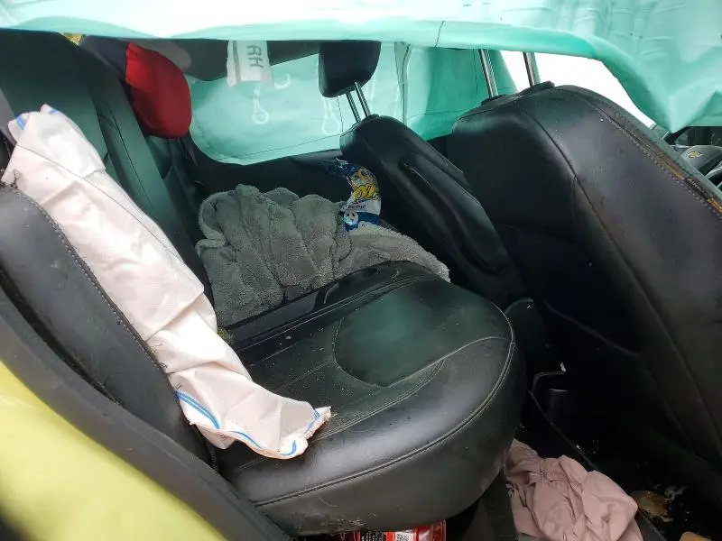 2017 CHEVROLET SPARK 2LT  