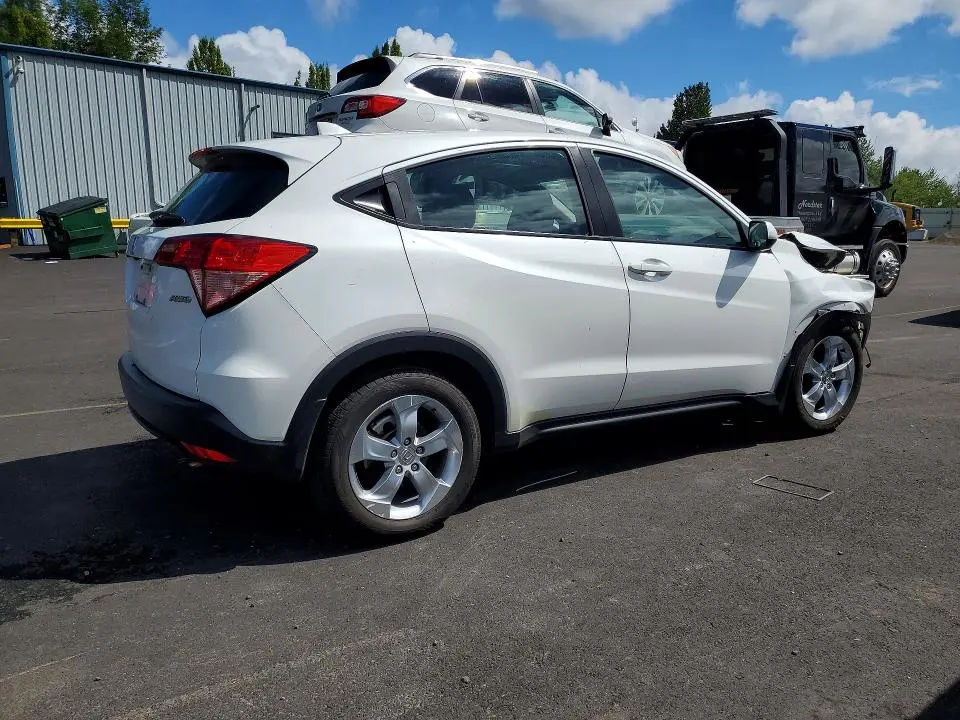 2016 HONDA HR-V LX  