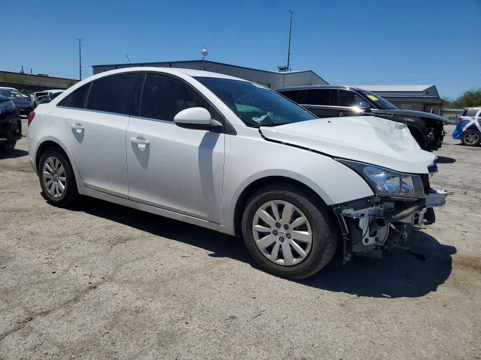 2011 CHEVROLET CRUZE LT  
