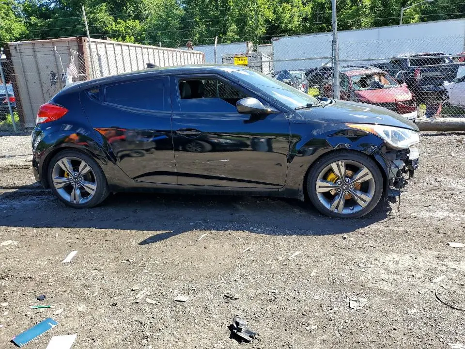 2012 HYUNDAI VELOSTER BASE  