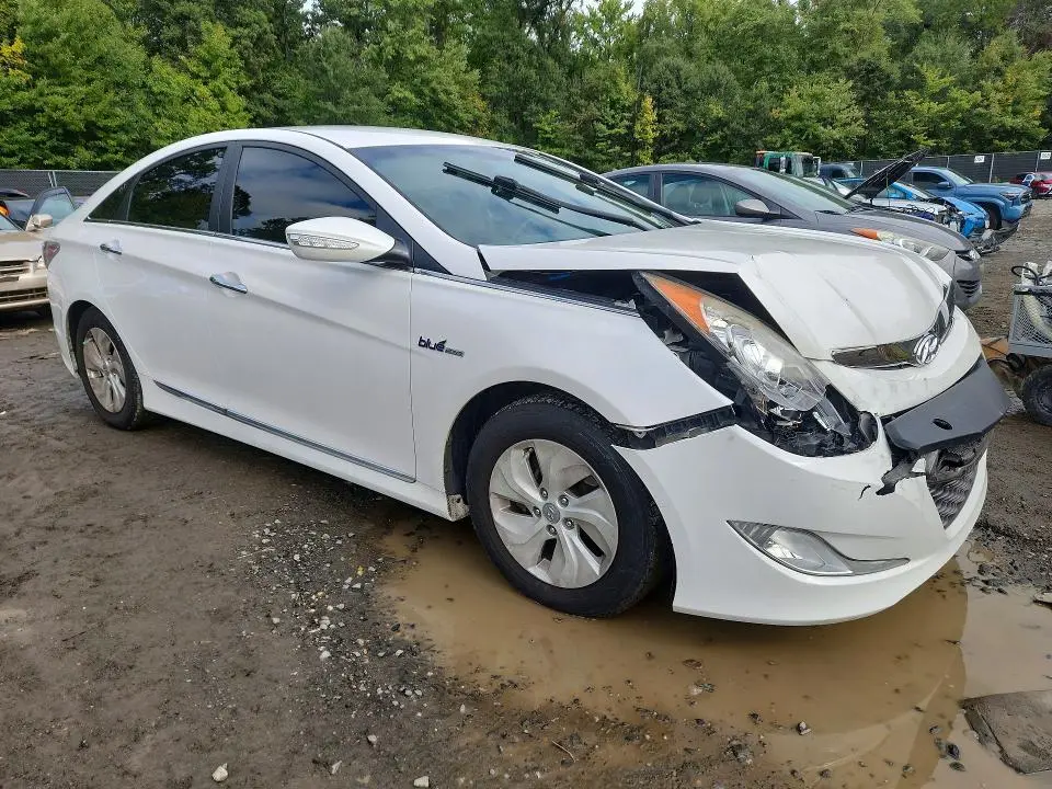 2014 HYUNDAI SONATA HYBRID  