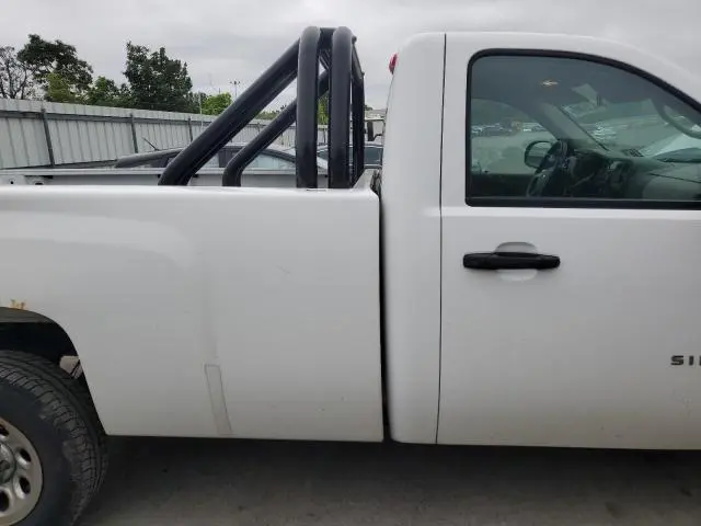 2011 CHEVROLET SILVERADO C1500  