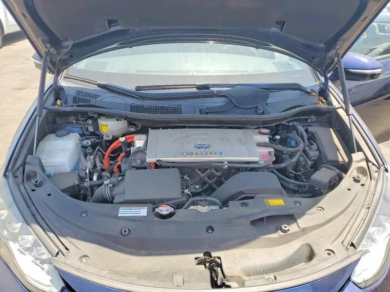 2017 TOYOTA MIRAI BASE  
