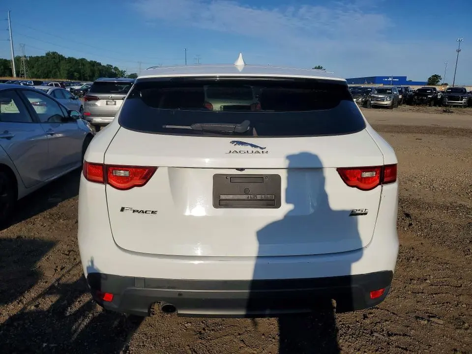 2018 JAGUAR F-PACE PREMIUM  
