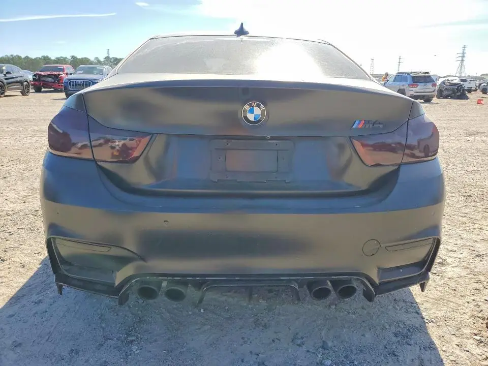 2017 BMW M4   