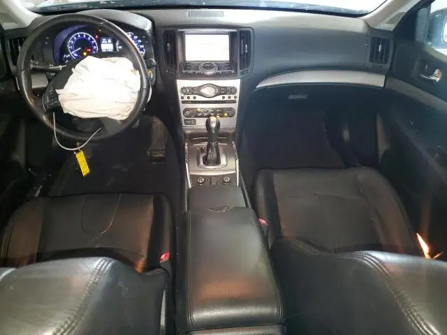 2011 INFINITI G37   