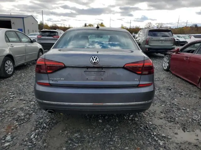 2017 VOLKSWAGEN PASSAT SE  