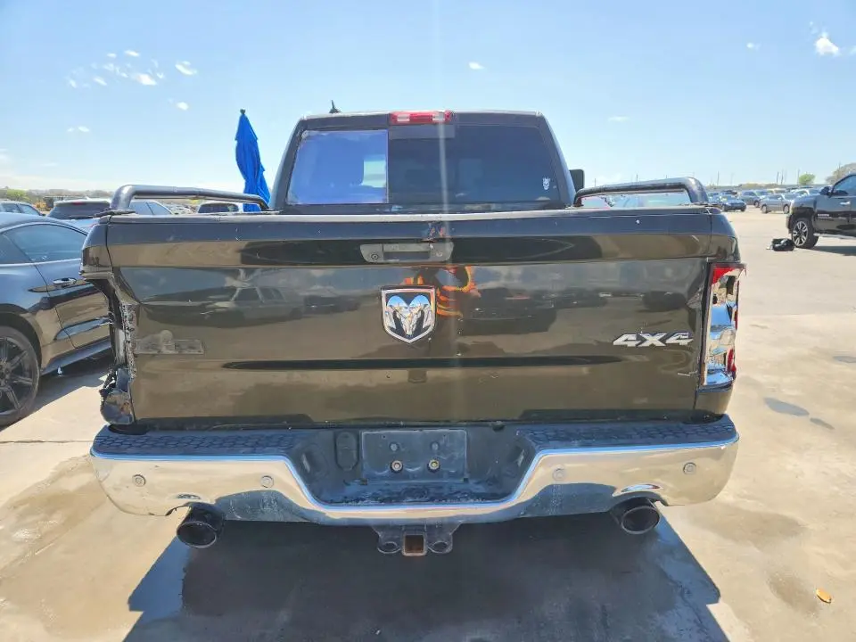 2014 RAM 1500 BIG HORN  