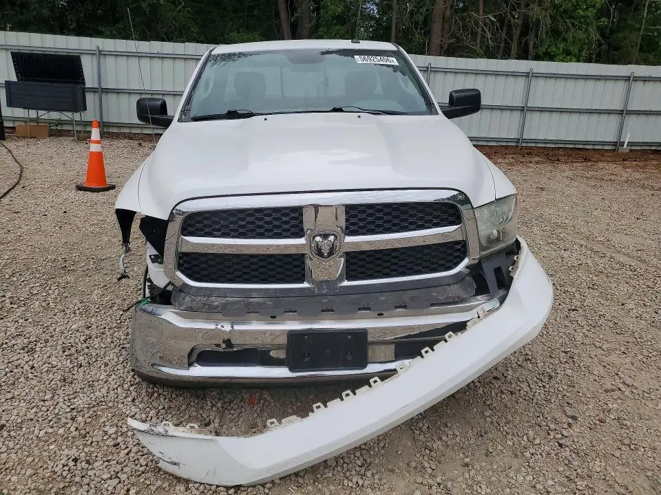 2013 RAM 1500 SLT  