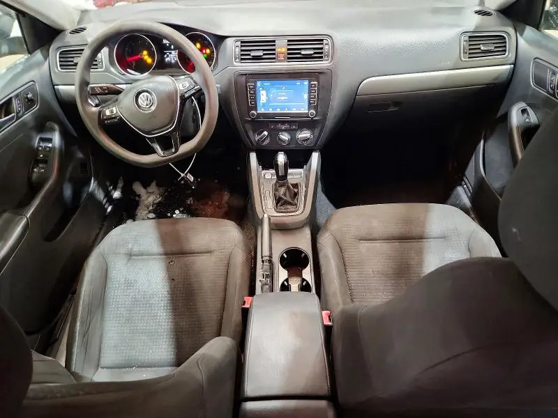 2015 VOLKSWAGEN JETTA SE  