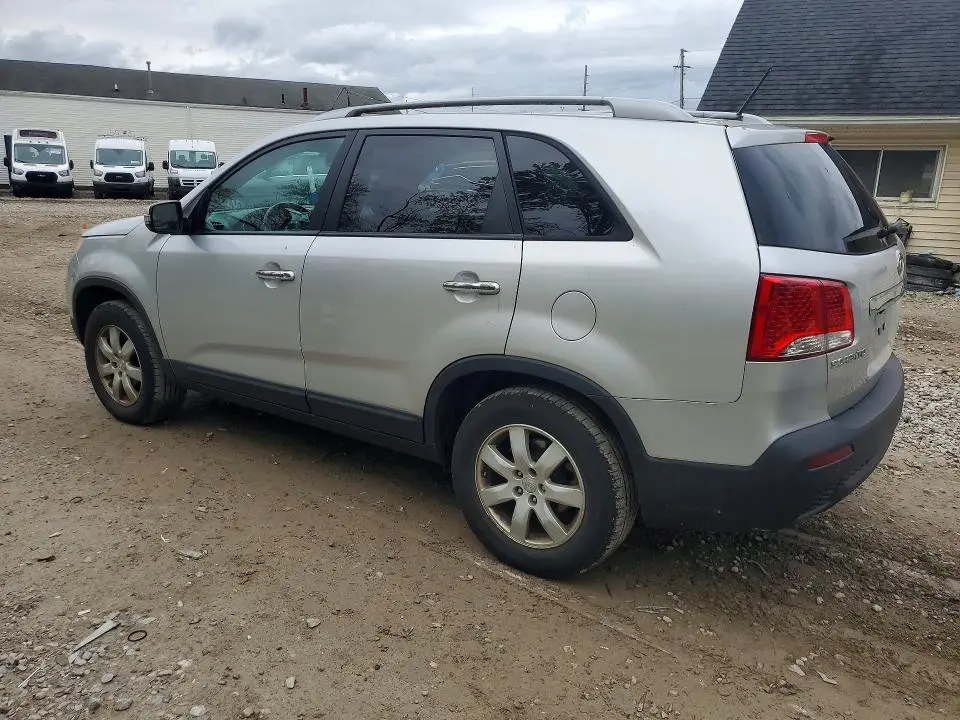 2011 KIA SORENTO LX  