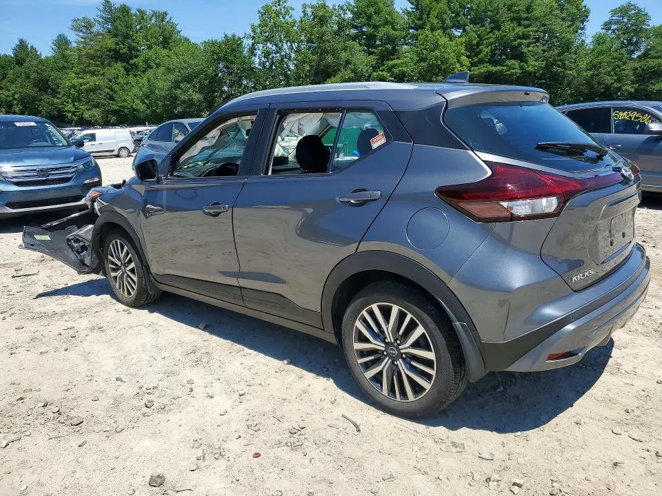 2023 NISSAN KICKS SV  