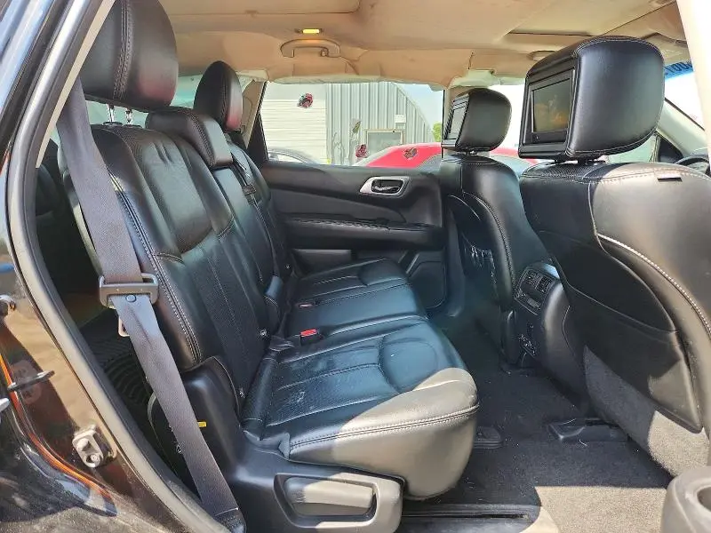 2015 NISSAN PATHFINDER S  