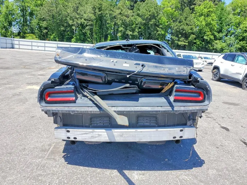 2016 DODGE CHALLENGER SXT  
