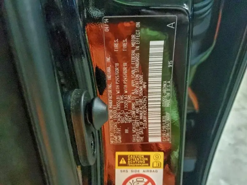 2014 TOYOTA HIGHLANDER XLE  