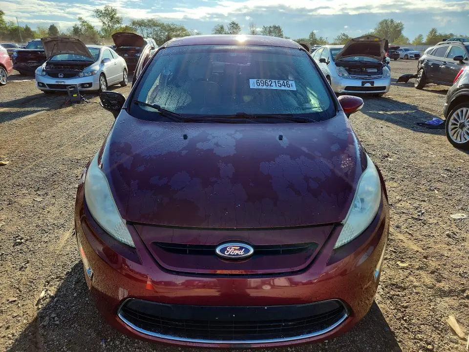2013 FORD FIESTA SE  