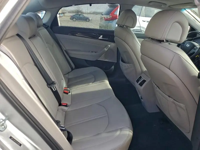 2015 HYUNDAI SONATA SPORT  