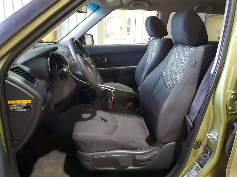 2010 KIA SOUL +  