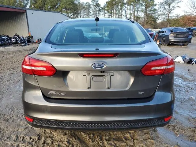2018 FORD FOCUS SE  