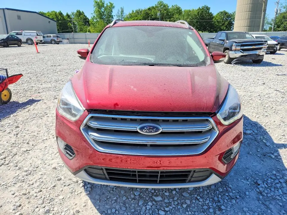 2017 FORD ESCAPE TITANIUM  