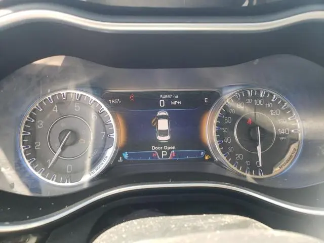 2015 CHRYSLER 200 C  