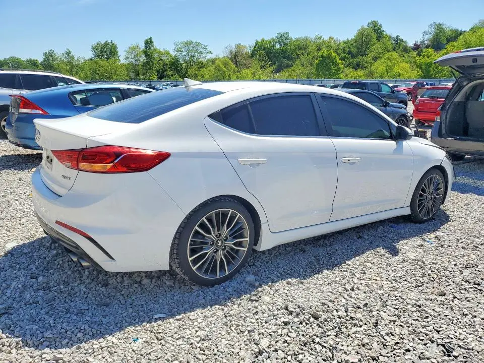 2018 HYUNDAI ELANTRA SPORT  