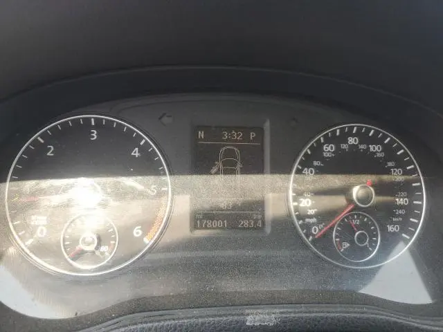 2013 VOLKSWAGEN PASSAT SE  