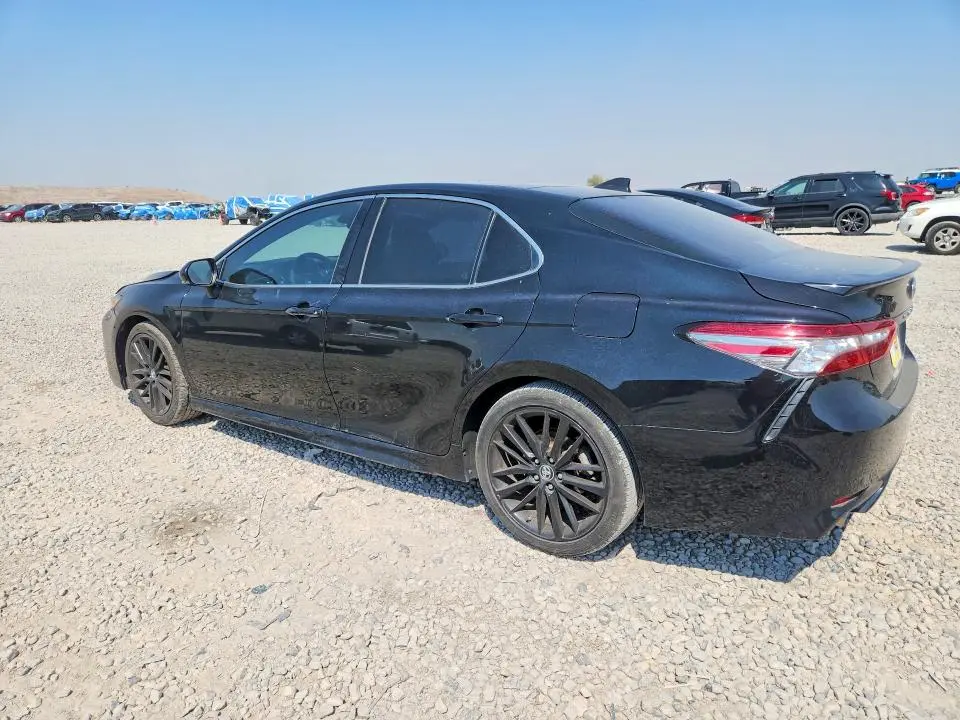 2018 TOYOTA CAMRY XSE  