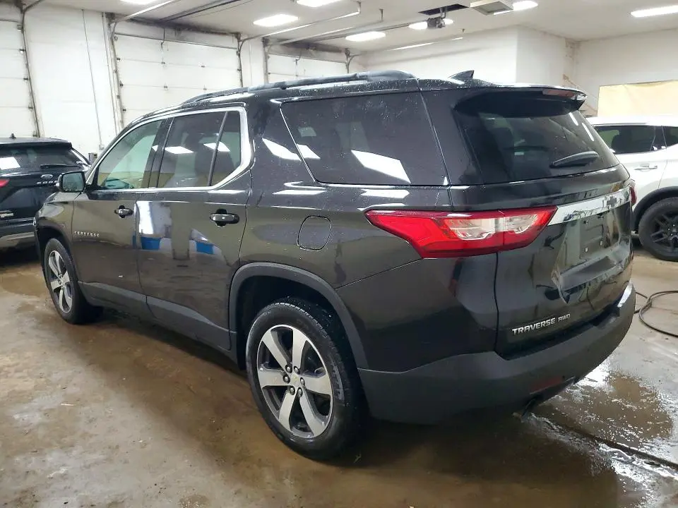 2021 CHEVROLET TRAVERSE LT  