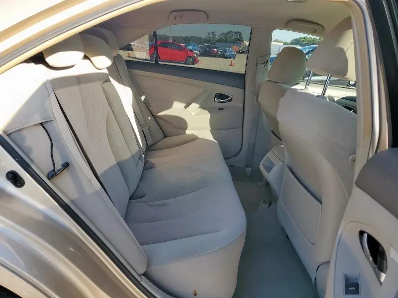 2010 TOYOTA CAMRY BASE  