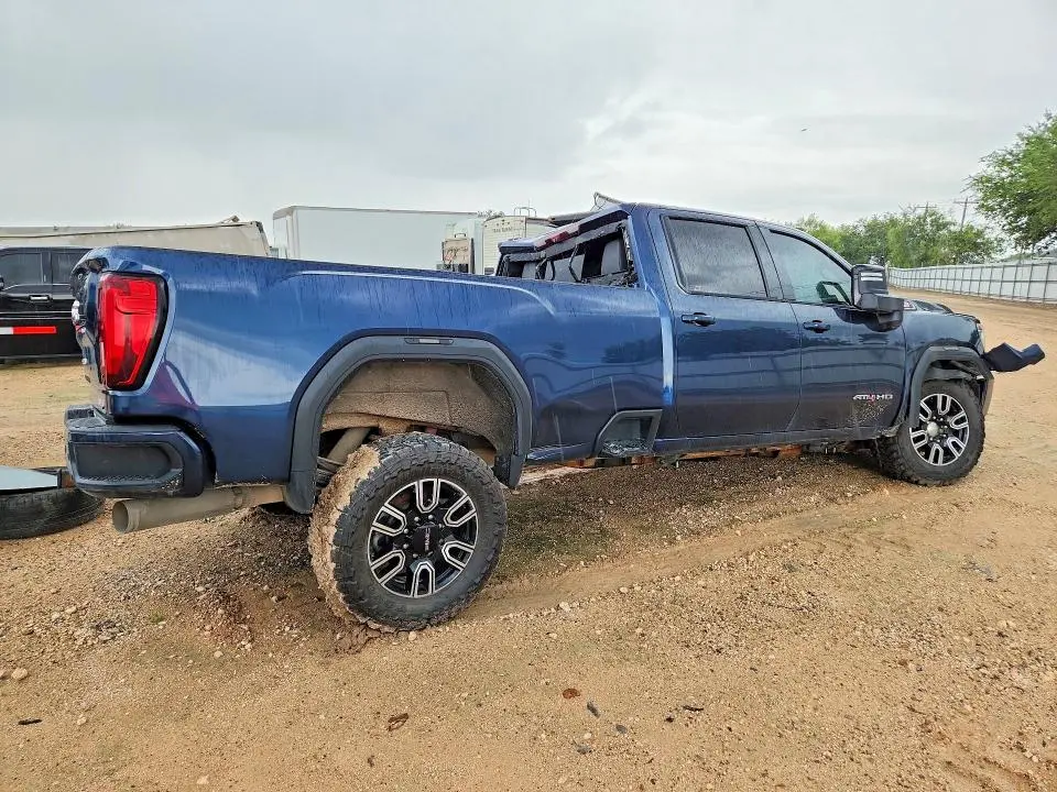 2021 GMC SIERRA K3500 AT4  