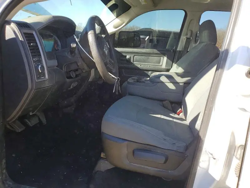 2014 RAM 1500 ST  
