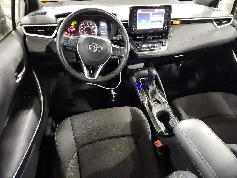 2022 TOYOTA COROLLA SE  