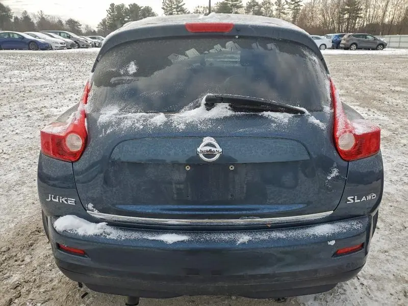 2011 NISSAN JUKE S  