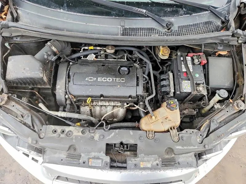 2014 CHEVROLET SONIC LT  