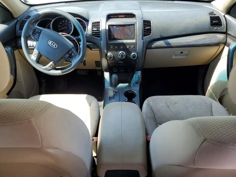 2011 KIA SORENTO LX  