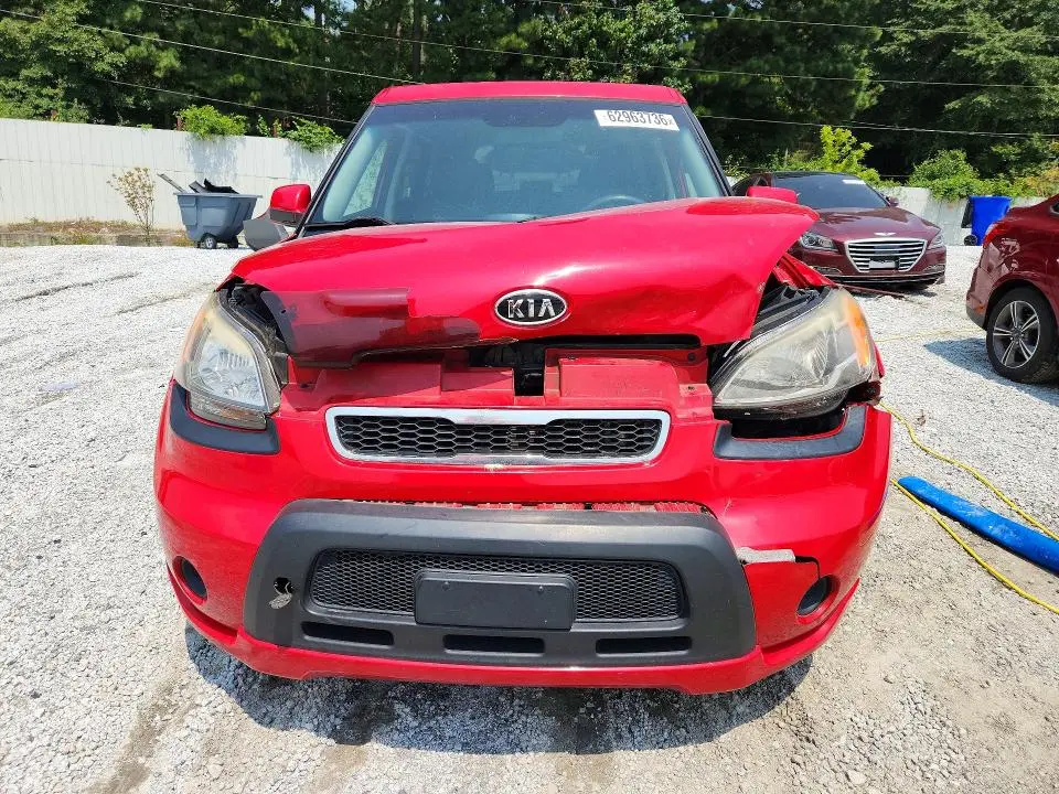 2011 KIA SOUL +  