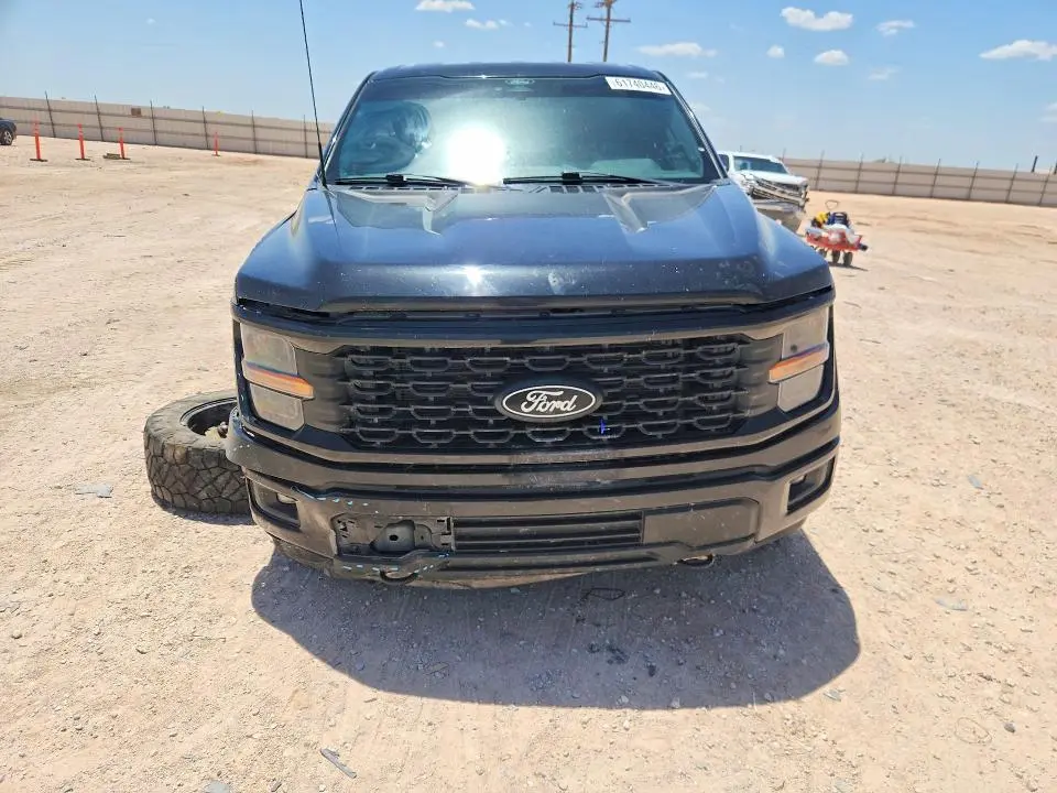 2024 FORD F150 STX  