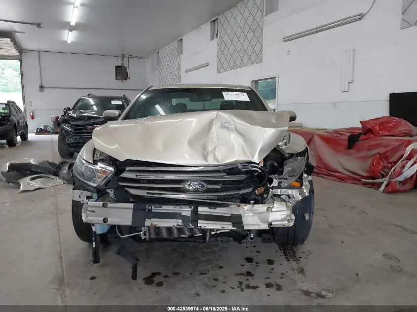 2018 FORD TAURUS SEL