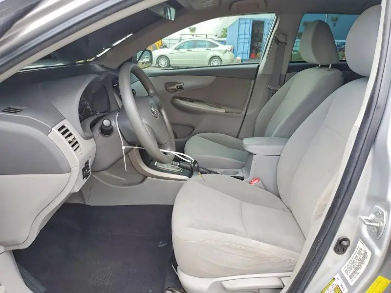 2010 TOYOTA COROLLA LE  