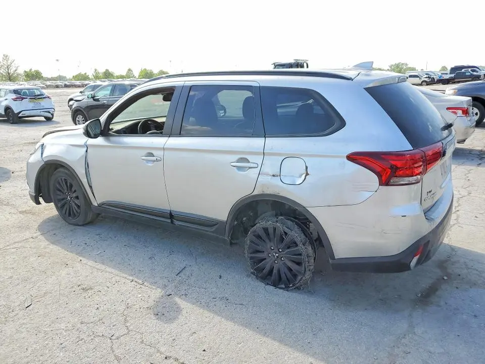 2020 MITSUBISHI OUTLANDER SE  