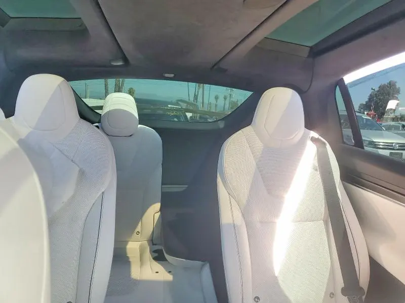 2025 TESLA MODEL X   
