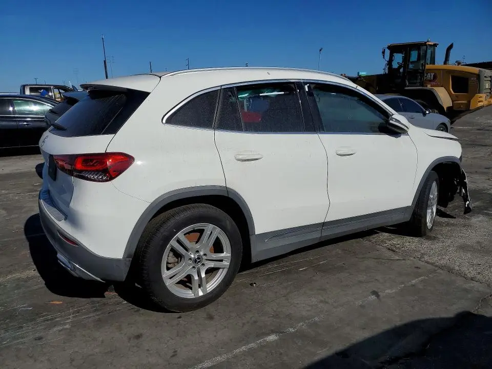 2021 MERCEDES-BENZ GLA 250  