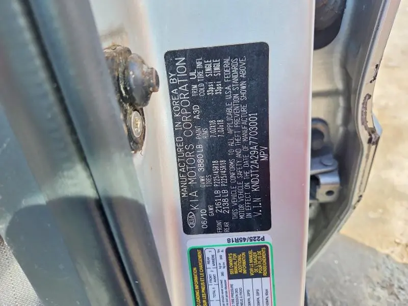 2010 KIA SOUL +  