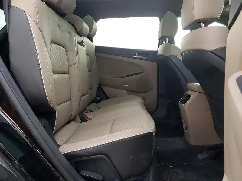 2019 HYUNDAI TUCSON SEL  