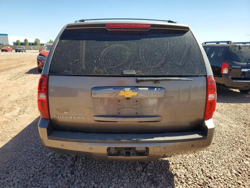 2013 CHEVROLET SUBURBAN C1500 LS  