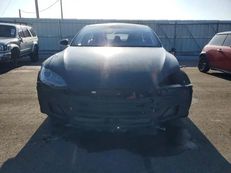 2015 TESLA MODEL S P85D  