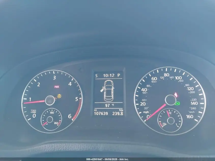 2015 VOLKSWAGEN PASSAT 2.0L TDI SE